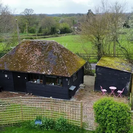 Oaktree Barn Villa Ashford  Exterior photo
